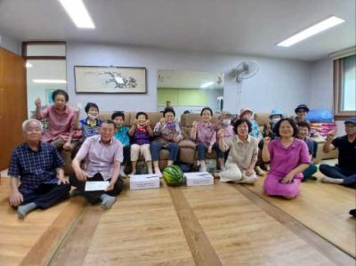 2024 새마을부녀회 초복맞이 관내 경로당 수박, 기정떡 나눔 행사